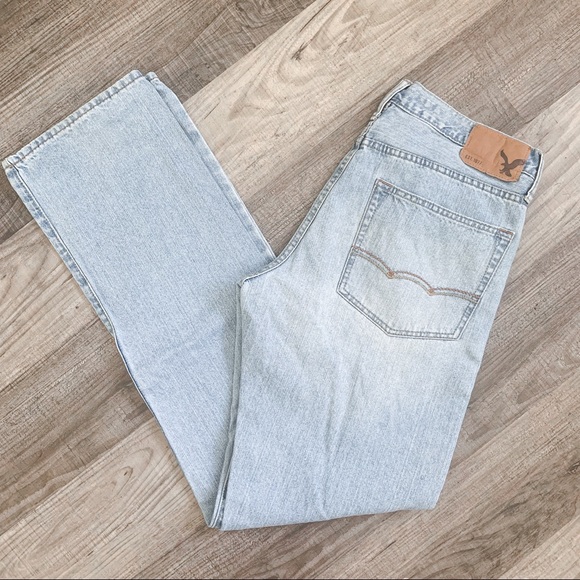 Men’s AMERICAN EAGLE Relaxed Straight Denim Jeans - Picture 1 of 10